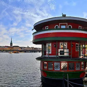 Den Roeda Baten ** Stockholm